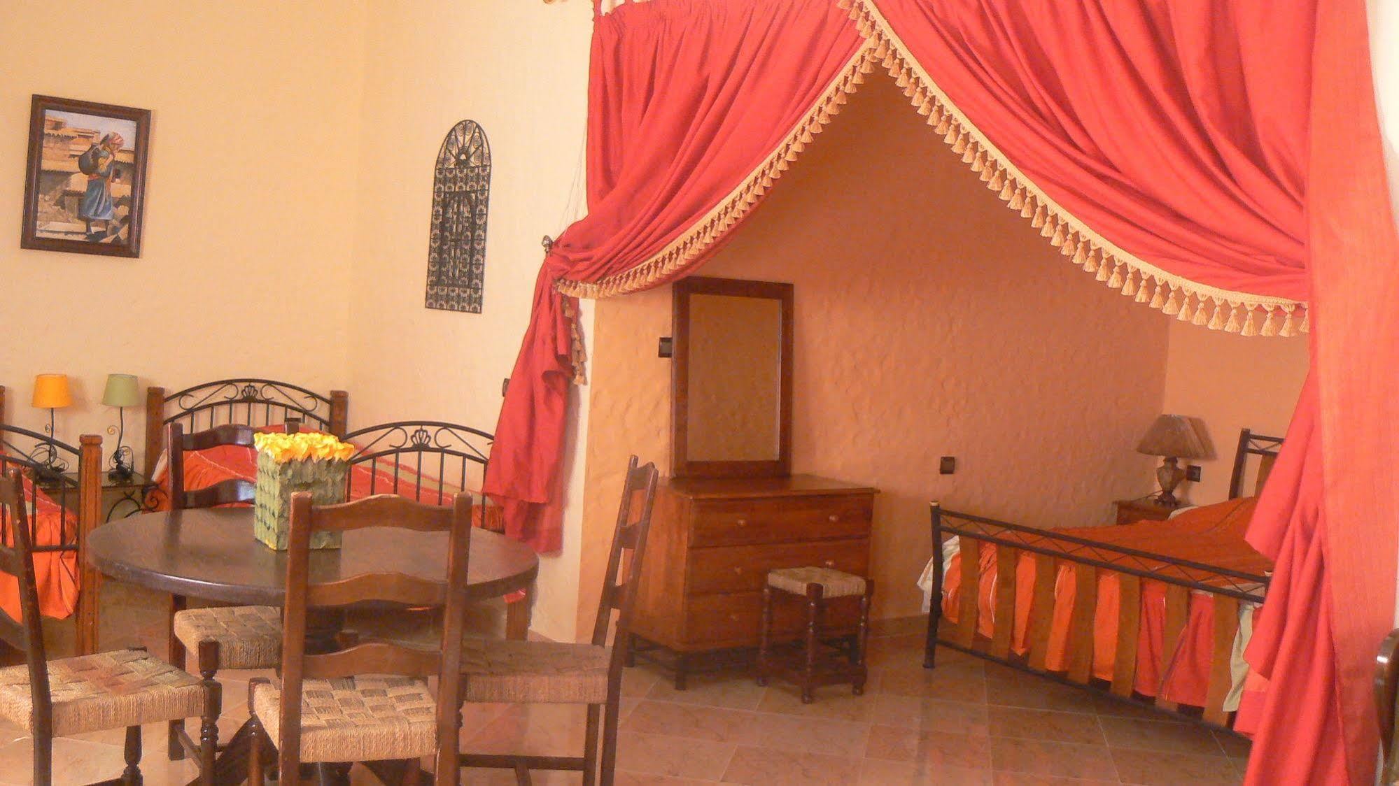 Hotel Hacienda مرتيل المظهر الخارجي الصورة